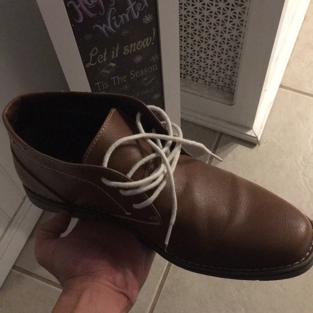 Sonoma Chukka boots